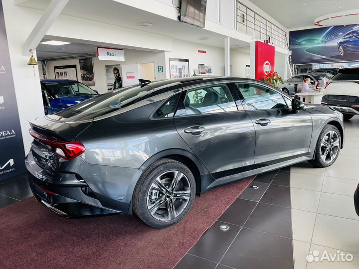 Kia K5 2.5 AT, 2023