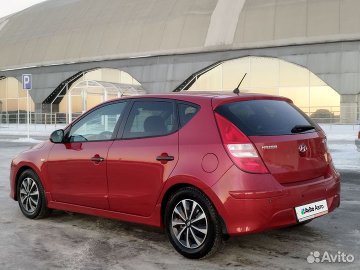 Hyundai i30 1.6 МТ, 2010, 227 000 км