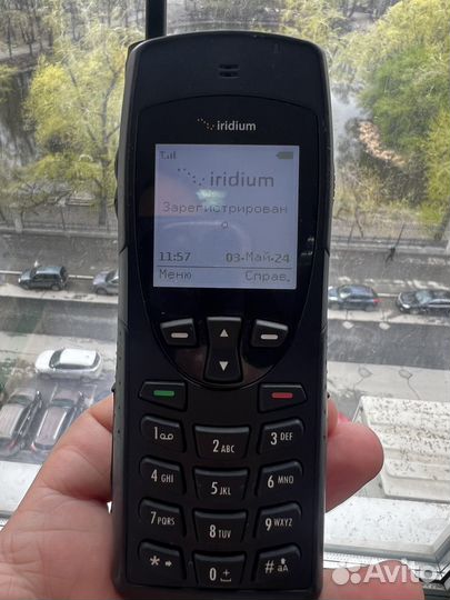 Спутниковый телефон iridium 9555
