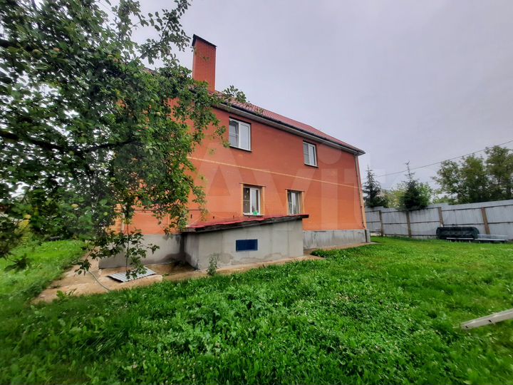 Дом 210 м² на участке 15 сот.