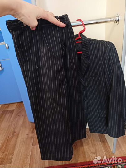 Брючный костюм на мальчика