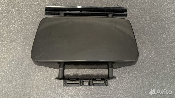Решетка в бампер BMW F40 51117477772
