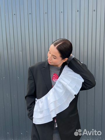 Съемный волан белый