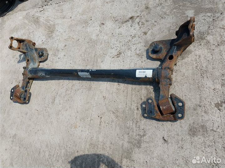 Балка подвески задняя Chevrolet Cruze хэтчбек