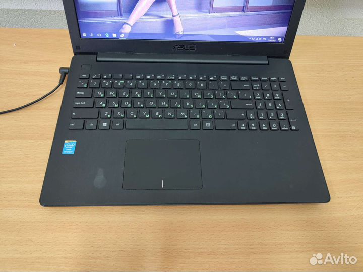 Свежий Asus Intel 4 Ядра