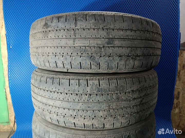 Triangle TR626 235/60 R18