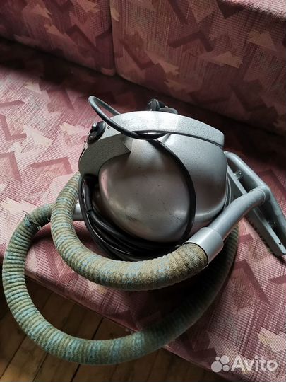 Пылесос Вихрь СССР