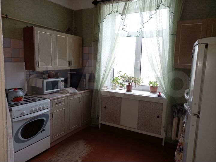 3-к. квартира, 76,1 м², 1/2 эт.