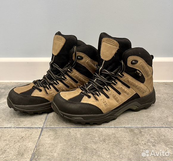 Ботинки треккинговые Ecco размер 38