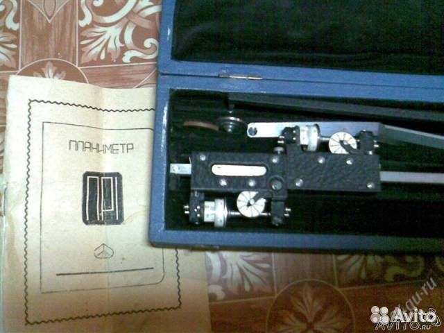 Планиметр полярного типа