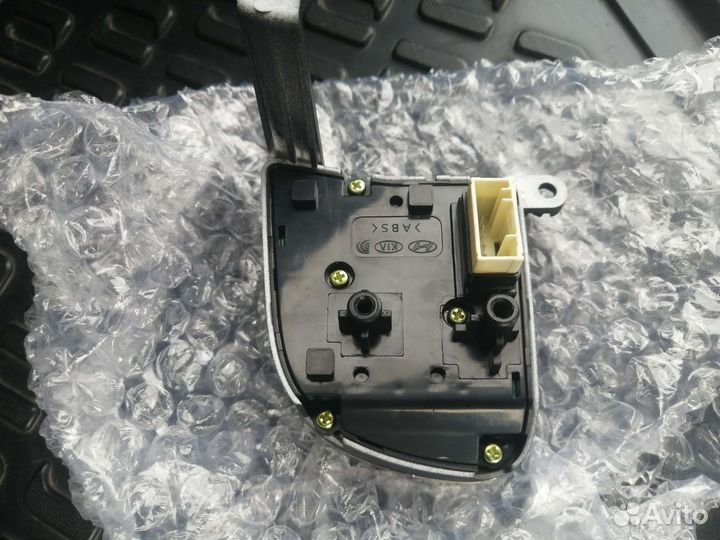 Блок кнопок меню kia sportage 4