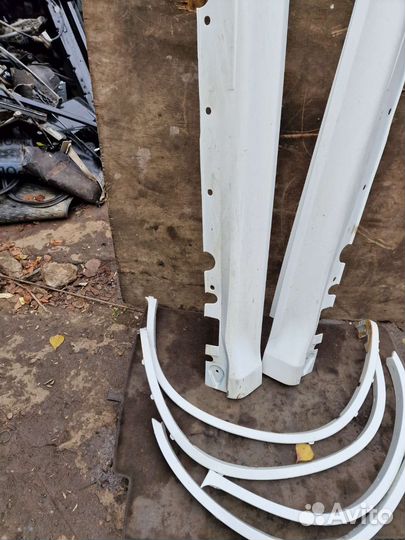 Запчасти б/у Разбор BMW X6 М E71 M X6 N63B44