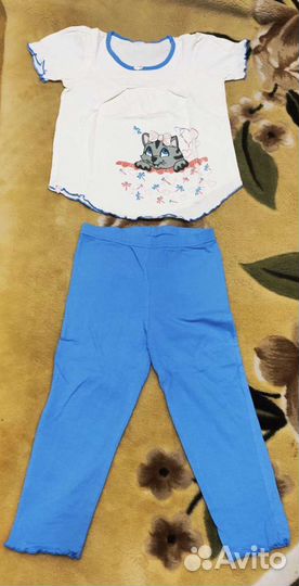 Костюмчик для девочки 3 -5 лет
