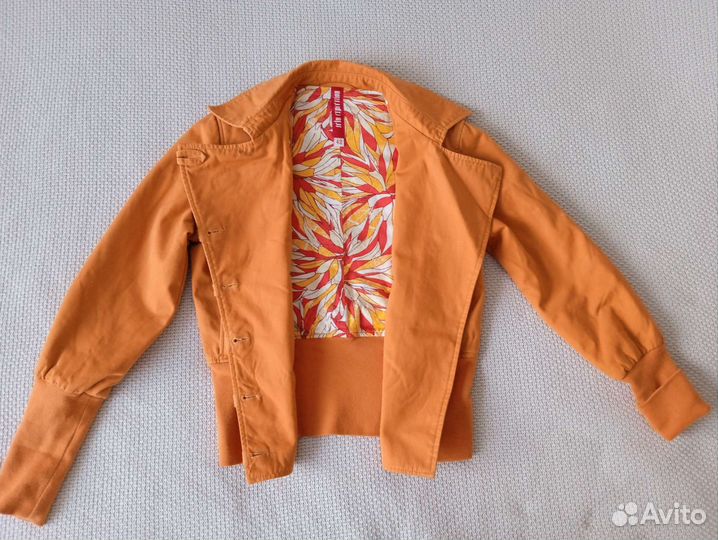 Куртка демисезонная женская 42 размер