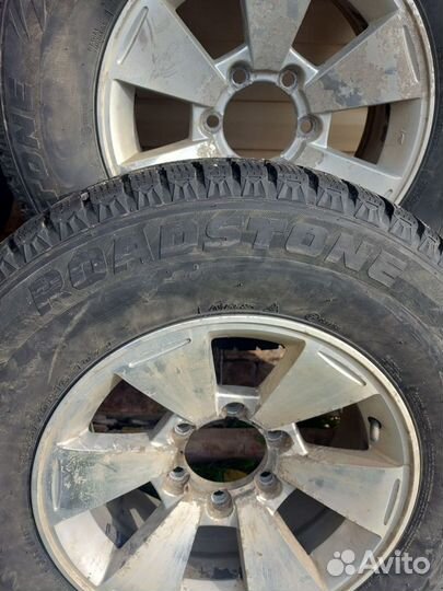 Roadstone Winguard Spike 245/70 R16