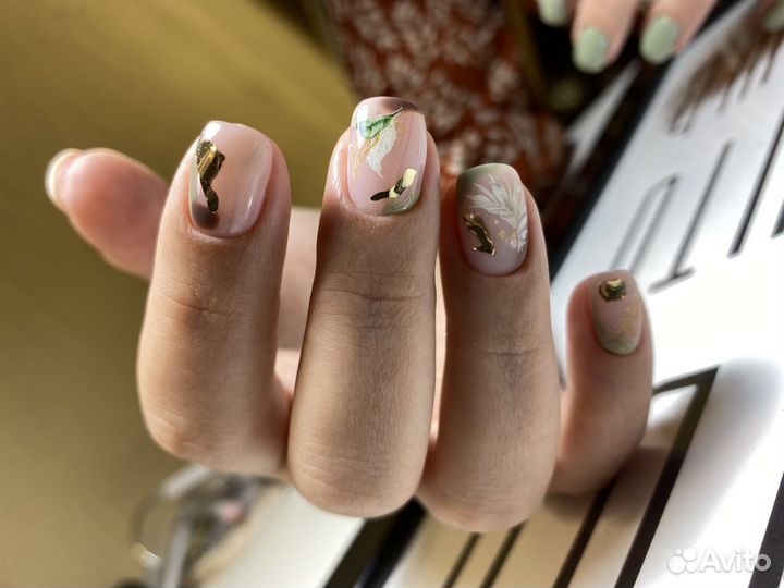 Маникюр/педикюр/подология