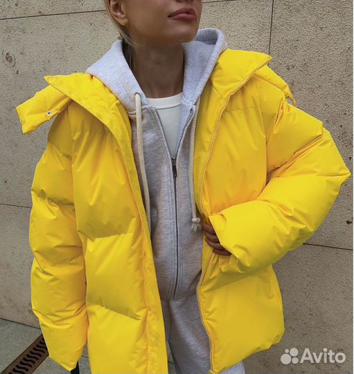 Куртка женская S желтая