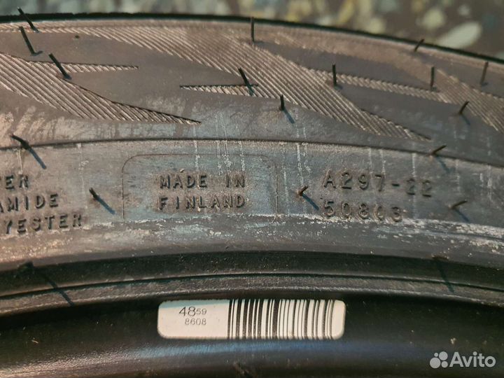 Nokian Tyres Hakkapeliitta R3 245/45 R19 102T