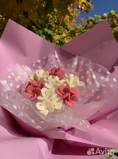 Шикарный букет девушке