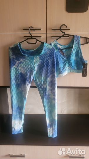 Костюм для йоги и фитнеса