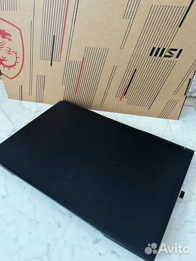 Игровой ноутбук MSI 17.3 дюйма/RTX3060/I7 11800H