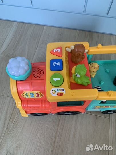 Fisher price поезд