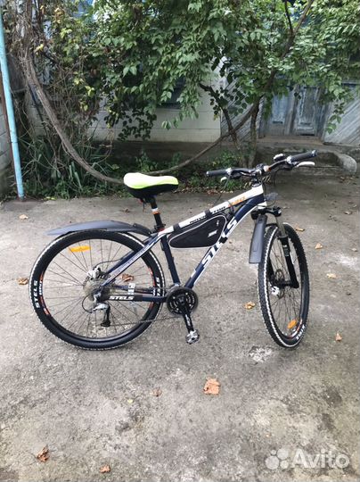Stels navigator 930