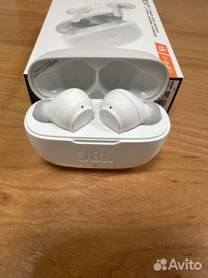 Наушники jbl wave200