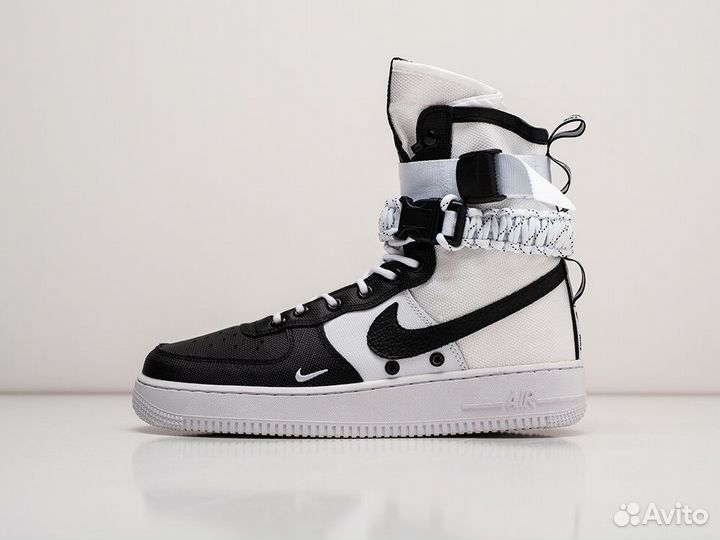 Кроссовки Nike SF Air Force 1 цвет Белый