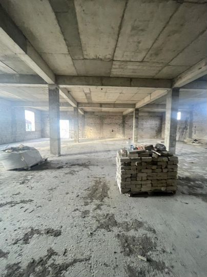 Склад, 1000 м²