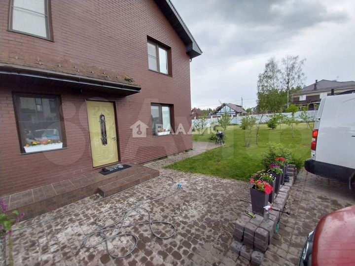 Дом 150 м² на участке 8,5 сот.