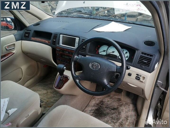 Дверь боковая на Toyota Corolla Spacio ZZE122N