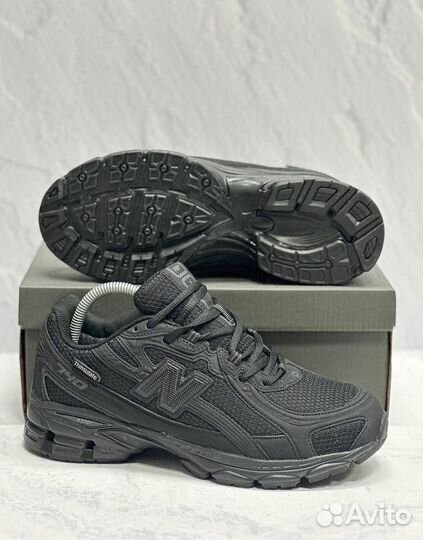 Кроссовки New Balance 740 зимние