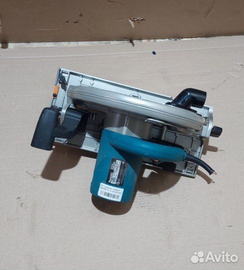 Дисковая пила Makita 5903 R