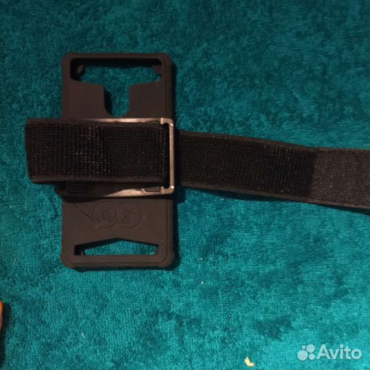 Футляр для телефона на предплечье