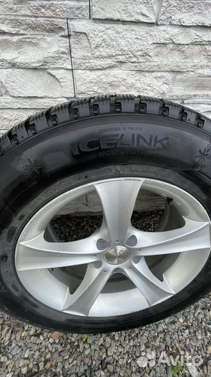 Triangle IceLink Trin PS01 215/65 R17