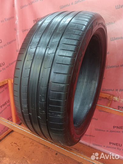 Pirelli P Zero PZ4 275/40 R21