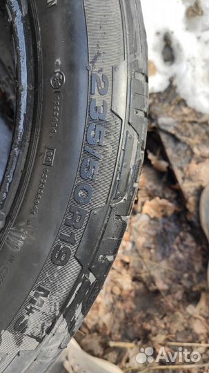 Continental WorldContact 4x4 235/50 R19