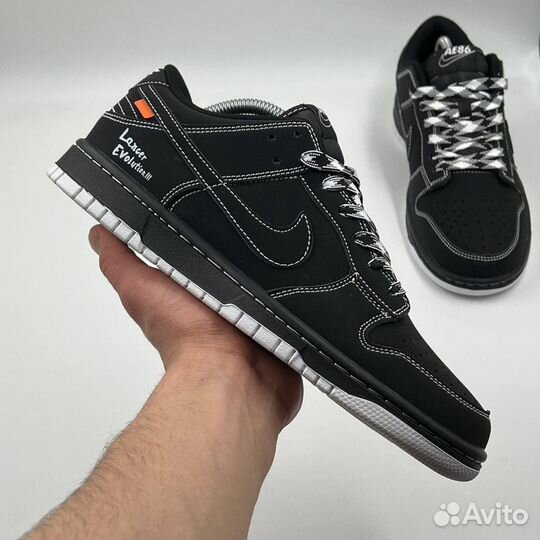 Nike SB Dunk Low Evolution Initial D inspired