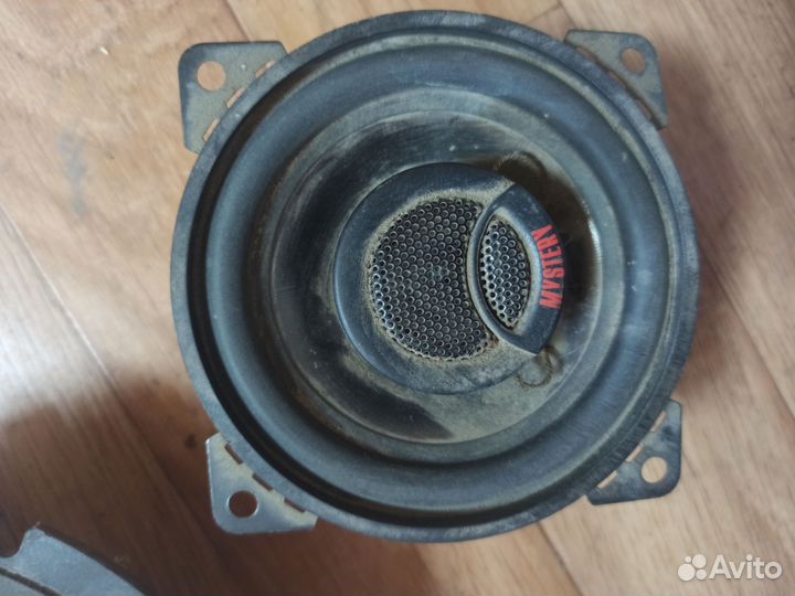 Колонки в авто