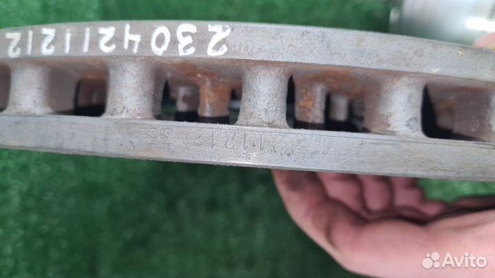 Тормозной диск передний Mercedes-Benz C-Class W204