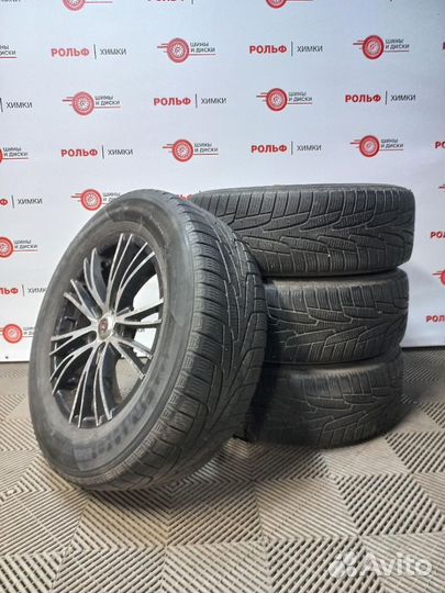 R17 Kumho I'ZEN KW31 235/65, PCD 5x115 DIA 70.2