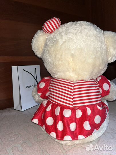 Плюшевый медведь