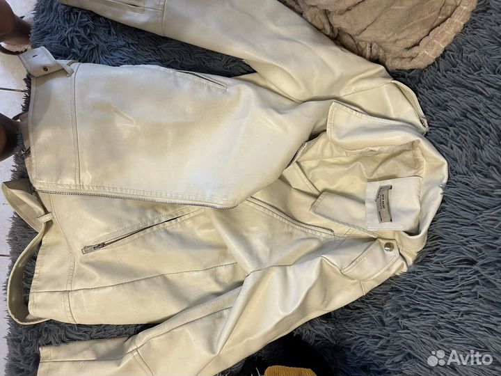 Отдам бесплатно вещи