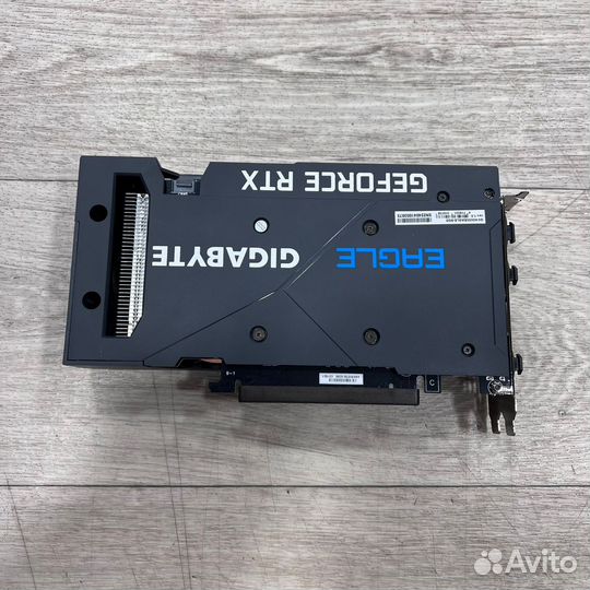 Видеокарта Gigabyte geforce RTX3050