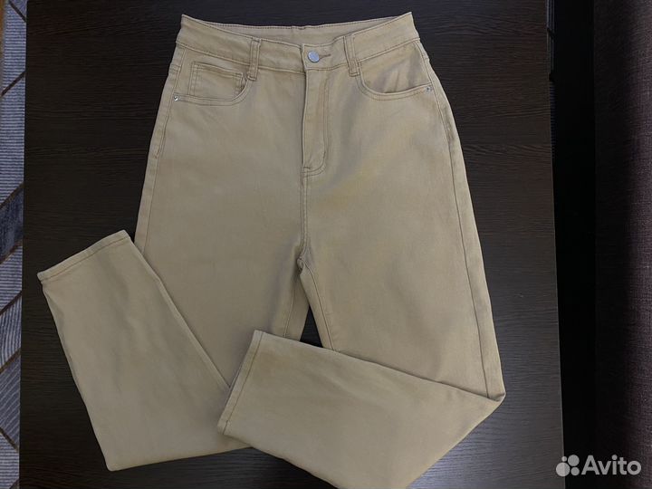 Джинсы женские