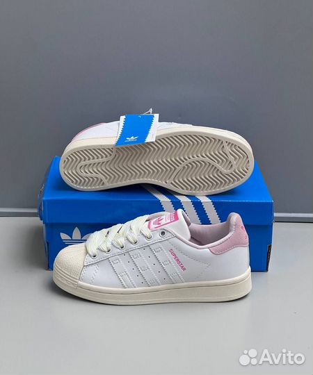 Кроссовки Adidas Special белые