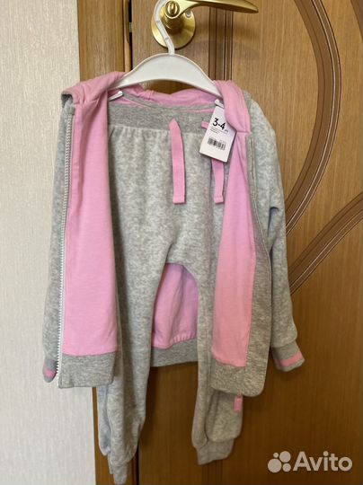 Спортивный костюм mothercare, новый 104