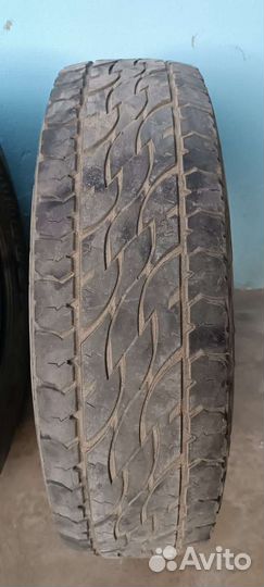 Bridgestone Dueler A/T 697 235/85 R16