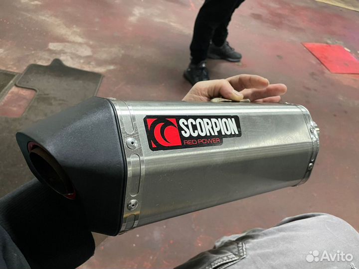 Глушитель на мотоцикл Scorpion для FZ1 и других